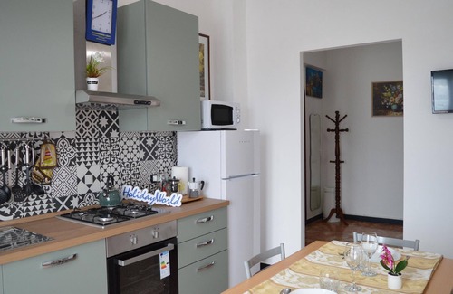 Pra' Apartment | Comfortable Holiday Apartment in Genova for 4 Guests