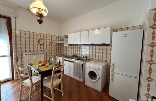 Pra' Apartment | Spacious Holiday Apartment Genova for Families and Pets
