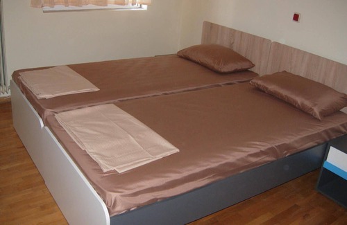Mytilene Apartment | Cozy Holiday Apartment Pyrgi Thermis for Your Perfect Getaway