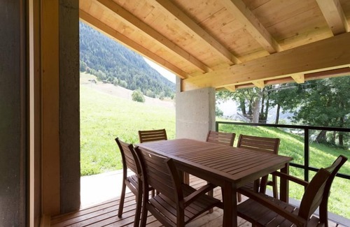 Bister Apartment | Inviting Grengiols Holiday Apartment for Families and Groups