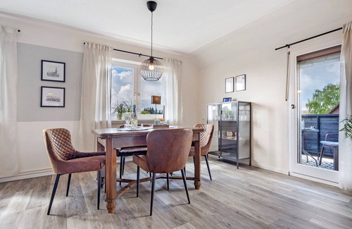 Seesen Apartment | Inviting Holiday Apartment "Harzreich" with Garden & Wi-Fi
