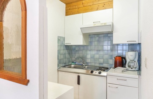 Leutasch Apartment | Comfortable Holiday Apartment with Mountain View & Balcony