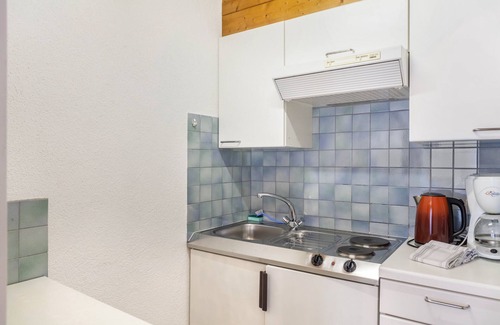 Leutasch Apartment | Comfortable Holiday Apartment with Mountain View & Balcony