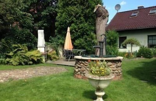 Heideblick Apartment | Cozy Holiday Apartment Heideblick with Kitchen & Breakfast