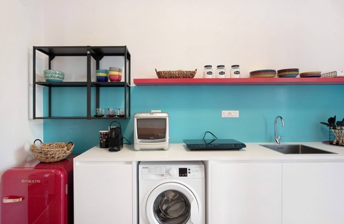Boccadasse Apartment | Cozy Holiday Apartment "Il Ciliegio Di Miki" with Balcony
