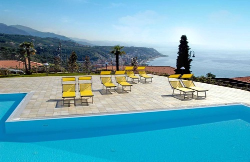 Cogoleto Apartment | Holiday apartment in a quiet location