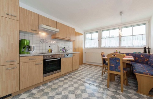 Tropolach Apartment | Ideal Holiday Apartment in Tröpolach Near Pressegger See