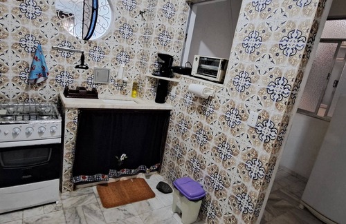 Marica Apartment | Guest Rated 10/10: Beachfront Holiday Apartment in Maricá