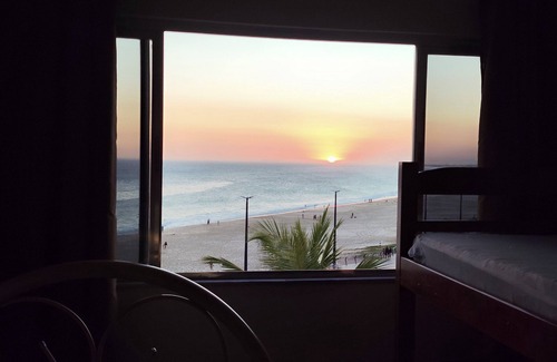 Marica Apartment | Guest Rated 10/10: Beachfront Holiday Apartment in Maricá