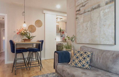 Ensanche Centro Apartment | Cozy Two-Bedroom Apartment in Malaga City Centre
