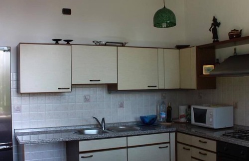 Cremnago Apartment | Comfortable Holiday Apartment in Lurago d'Erba for 4
