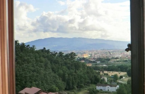 Pistoia Apartment | Cozy Twin House in Pistoia for 2-6 Guests with Pool