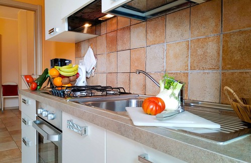 Sorico Apartment | Inviting Holiday Apartment Mattia with Lake and Ocean Views
