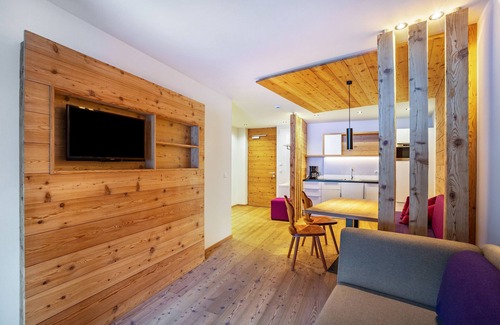 San Giacomo Apartment | Relaxing Getaway at Stoana Apt 2-5 with Wellness Amenities