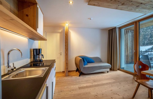 San Giacomo Apartment | Relaxing Wellness Retreat at Stoana Apt 3-1 with Spa Access