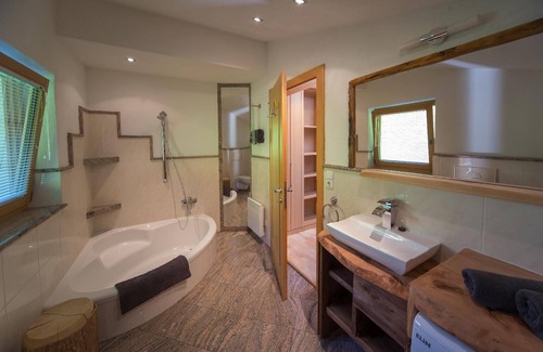 Jochberg Apartment | Ideal Holiday Apartment in Jochberg for 1-4 Guests