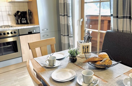 Maria Alm am Steinernen Meer Apartment | Mountain View Holiday Apartment "Langeck" with Balcony