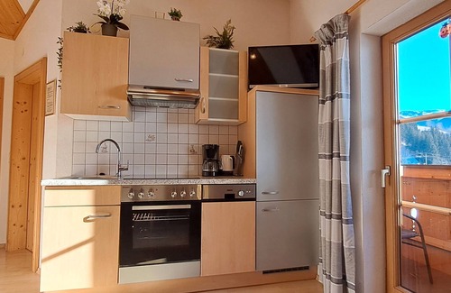 Maria Alm am Steinernen Meer Apartment | Mountain View Holiday Apartment "Langeck" with Balcony