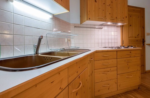 Vandoies Apartment | Inviting "Lindenhof Apt 4": Mountain View & Balcony Escape