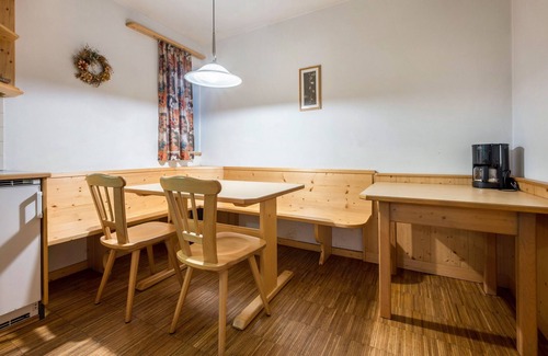 Vandoies Apartment | Cozy 'Lindenhof Apt 5' with Mountain View & Garden Access