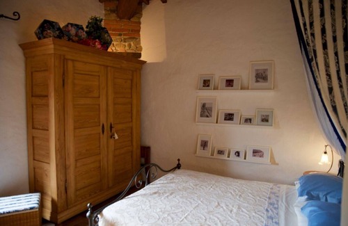Moncioni Other | Cozy Farmhouse Apartment in Montevarchi with Pool Access