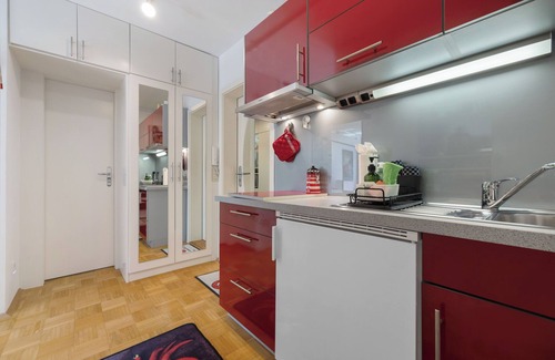 Region Hannover District Apartment | Beachfront Apartment 'Meer Glück' with Wi-Fi and Air Conditioning