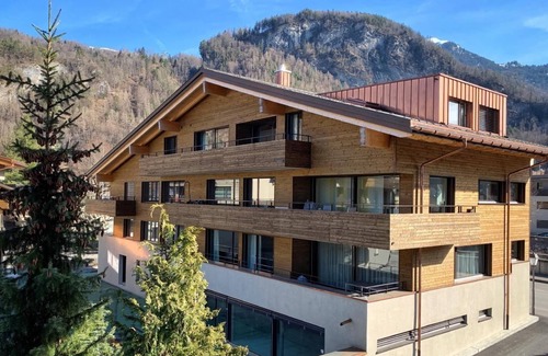 Meiringen Apartment | Impressive Penthouse in Meiringen for 6 Guests