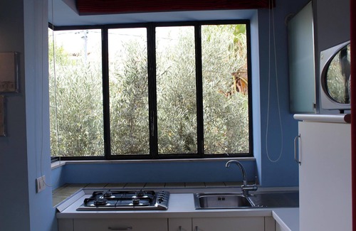 Milazzo Apartment | Inviting Holiday Apartment in Milazzo with Ocean View