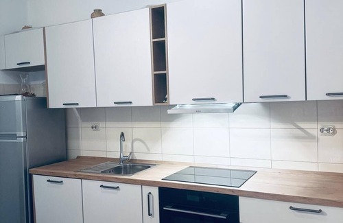 Cove Osibova (Milna) Apartment | Comfortable Twin House in Milna with Ocean View and Kitchen