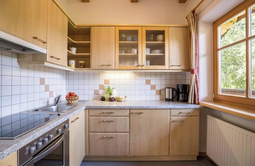 Parrocchia di San Sigismondo Apartment | Pet-Friendly Holiday Apartment "Oberplunerhof" with Balcony