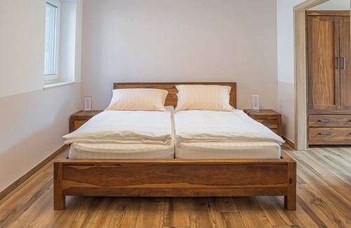 Beerfelde Apartment | Beautiful Farm Apartment with Parking and Family-Friendly Amenities