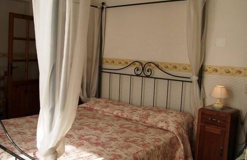 Ramazzano Other | Family-Friendly Holiday Apartment Oscano with Pool & Kitchen