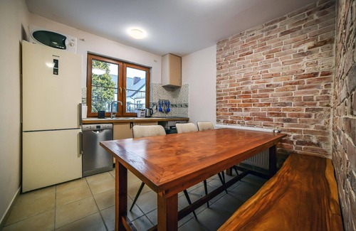 Ostrowo House | Inviting Holiday Apartment in Ostrowo - Ideal for Families