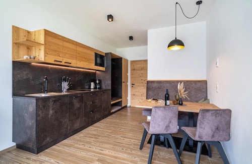 Lasa Apartment | Mountain View Holiday Apartment with Garden & Wi-Fi