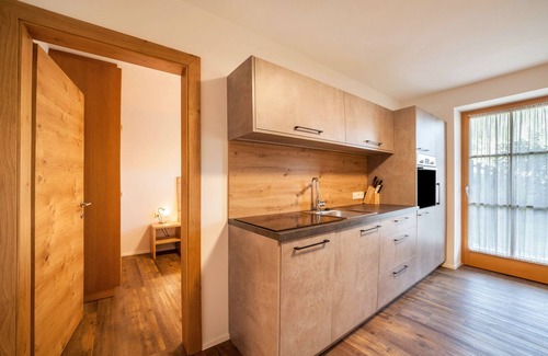 Racines Apartment | Cozy Parigger Apt Enzian: Mountain View & Shared Garden