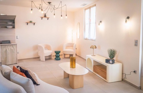 Pezenas Other | Holiday apartment Pézenas for 1 - 2 persons with 1 bedroom - Holiday house
