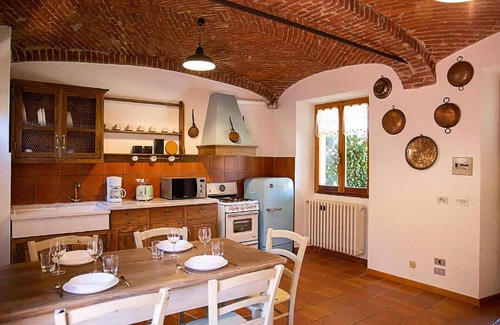 Pisano Apartment | Cozy Holiday Apartment Pisano with Ocean View & Kitchen