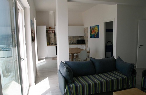 Pizzo Apartment | Comfortable Holiday Apartment in Pizzo for Up to 6 Guests