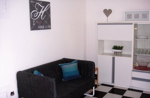 Pizzo Apartment | Cozy Pizzo Holiday Apartment for Families with Great Amenities