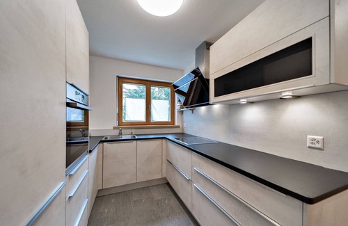 Pontresina Apartment | Cozy 2-Bedroom Holiday Apartment in Pontresina for Families