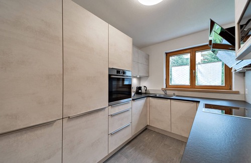Pontresina Apartment | Cozy 2-Bedroom Holiday Apartment in Pontresina for Families