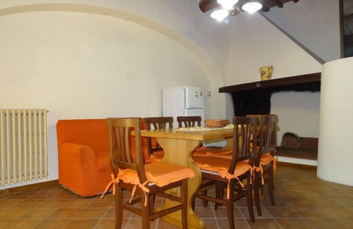 Lamporecchio Apartment | Top-Rated Holiday Apartment Porciano for Families & Friends