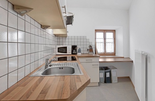 Feldthurns Apartment | Mountain View Retreat: Rafaser - Rustika with Garden & Wi-Fi