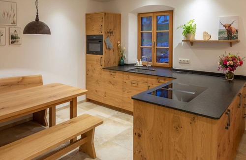 Rosenheim Apartment | Cozy Holiday Apartment Rosenheim with Family-Friendly Amenities
