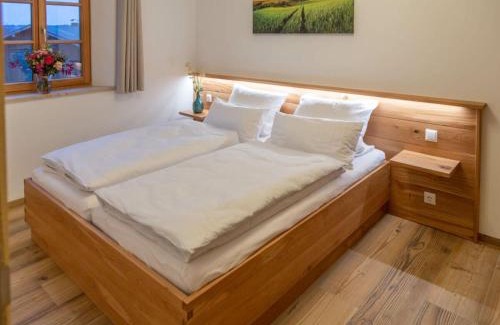 Rosenheim Apartment | Cozy Holiday Apartment in Family-Friendly Rosenheim
