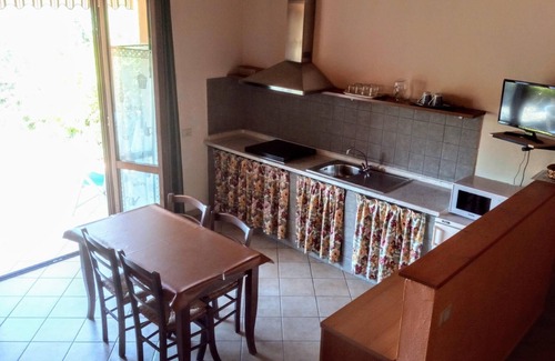 Renzano Other | Cozy Farmhouse Holiday Apartment in Salò for Couples