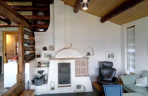 Cazis Apartment | Pet-Friendly Holiday Apartment in Sarn for Up to 6 Guests