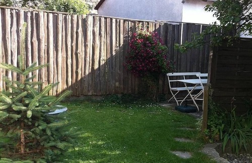 Schernfeld Apartment | Cozy Holiday Apartment in Schernfeld for Up to 4 Guests