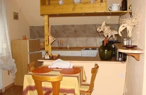 Vogtsburg Apartment | Pet-Friendly Holiday Apartment Schelingen for 4 Guests
