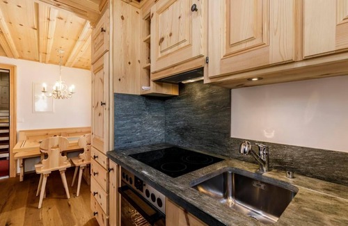 Sedrun Apartment | Cozy Holiday Apartment Sedrun for 2 with Kitchen & Breakfast